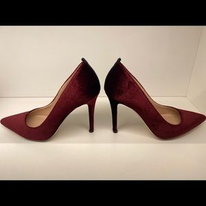 SJP Fawn Bordeaux Velvet 100mm heel